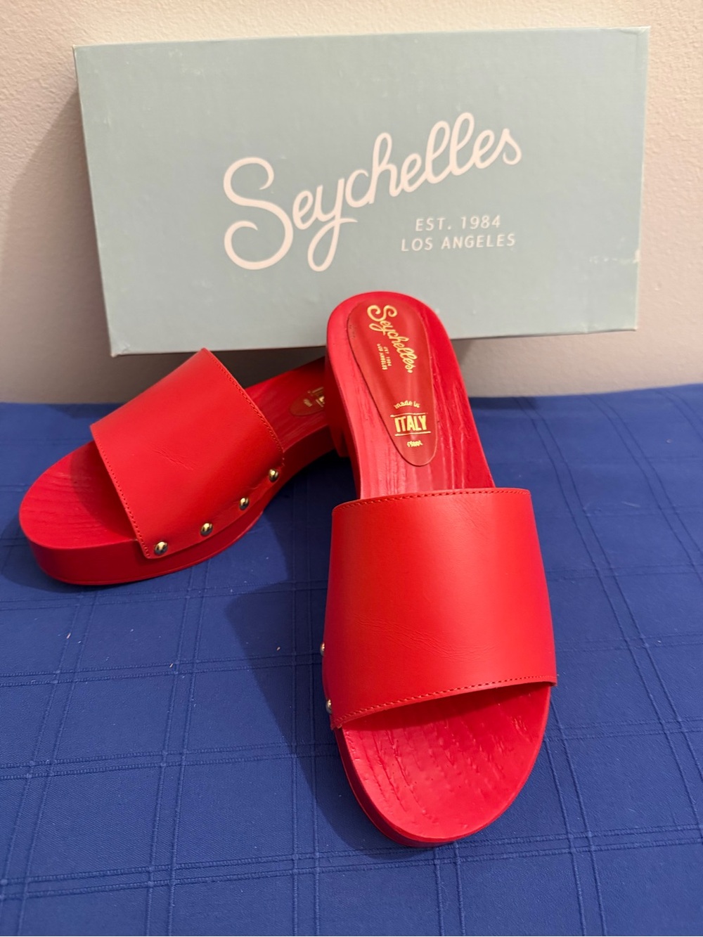 Seychelles Red Platform Slide Mules with Gold Studs - Picture 2 of 3